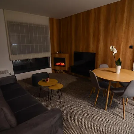 Apartmán Luna Deluxe & Free Parking *