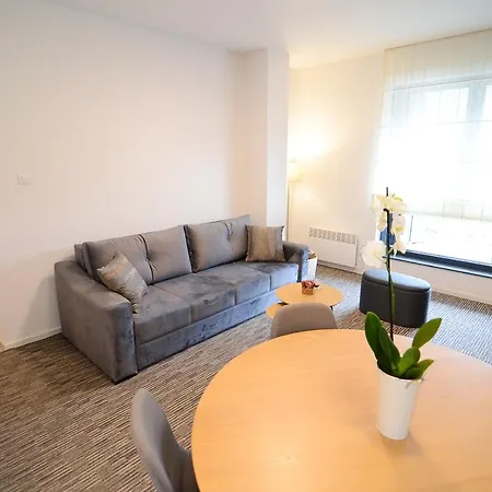 Luna Deluxe & Free Parking